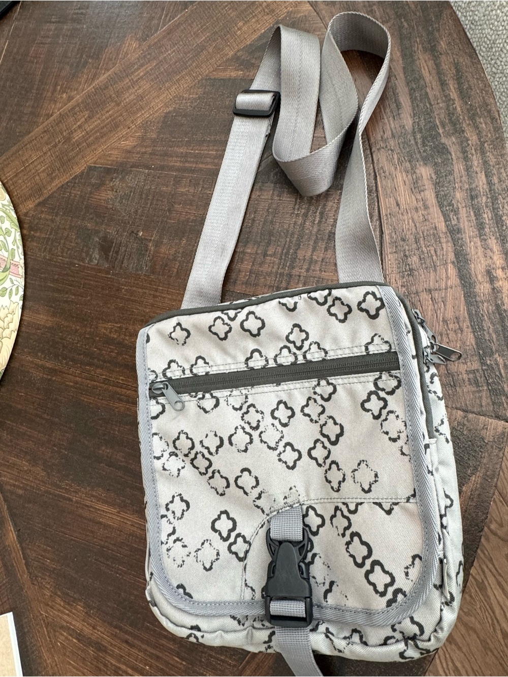 Eddie Bauer Gray Patterned Crossbody Sport Bag